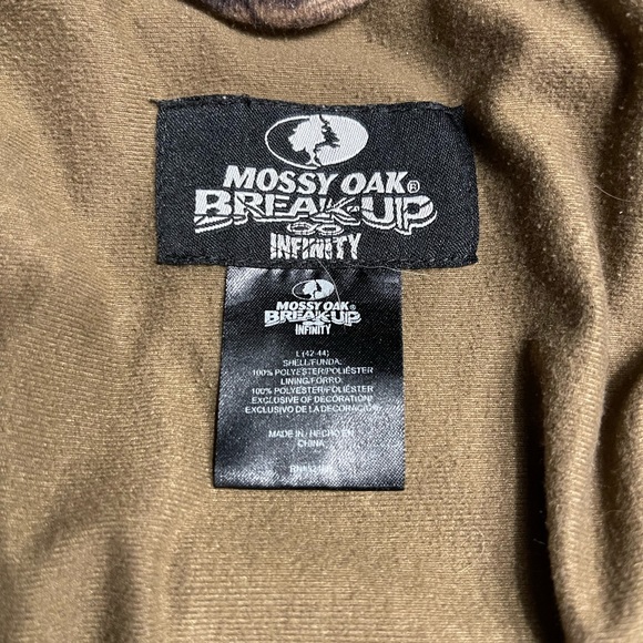 Mossy oak camo womens jacket - Picture 2 of 2